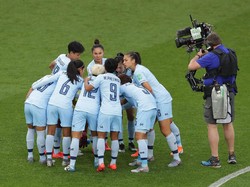Thailand juga ambil bagian di Piala Dunia Wanita 2019. Langkah mereka terhenti di fase grup. (Foto: Richard Heathcote/Getty Images)
