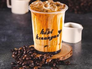 Dapat Modal dari Jay-Z, Kopi Kenangan Bisa Saingi Starbucks cs? Dapat Modal dari Jay-Z, Kopi Kenangan Bisa Saingi Starbucks cs?