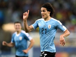 Membuat rata-rata 3,8 tembakan per laga, Edinson Cavani punya koleksi dua gol di sepanjang Copa America 2019.  (REUTERS/Ricardo Moraes)