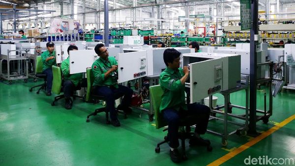 Melihat Lebih Dekat Penerapan Industri 4.0 di Schneider Electric