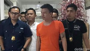 Ditangkap Polisi, Ini Penampakan Jerry Aurum di Polres