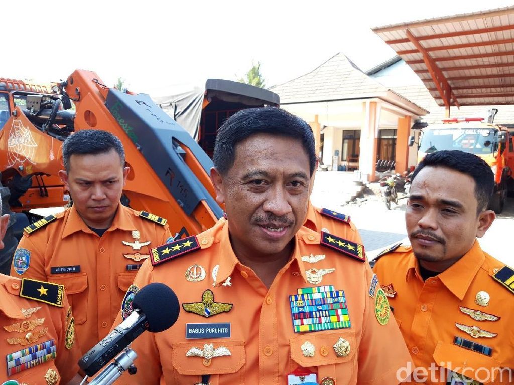 Personel Kurang, Basarnas Siap Rekrut Purnawirawan TNI-Polri Personel Kurang, Basarnas Siap Rekrut Purnawirawan TNI-Polri