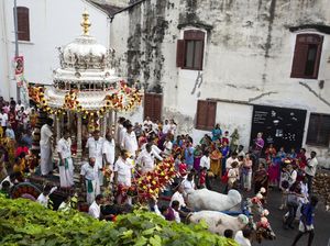 Puluhan Ton Kelapa dari Festival Thaipusam Disulap Jadi Energi Hijau