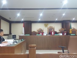 Jaksa Bacakan BAP Imigrasi: Direktur CSI Palsukan Identitas