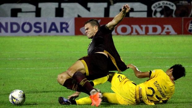PSM memiliki sejumlah peluang yang gagal dimanfaatkan menjadi gol.