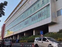 Malam Ini Risma akan Dipindah dari Ruang VVIP ke ICU