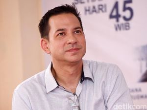 6 Fakta Ari Wibowo, Aktor Era 90an yang Memutuskan Pindah Agama