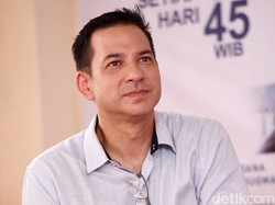 6 Fakta Ari Wibowo, Aktor Era 90an yang Memutuskan Pindah Agama