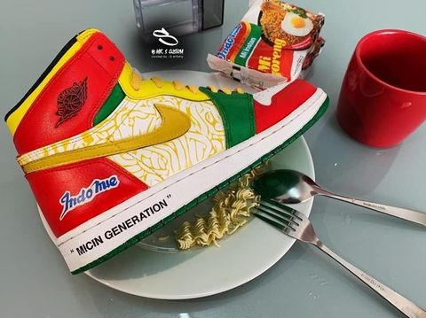 Cerita di Balik Sneakers Nike Air Jordan x Indomie yang Viral