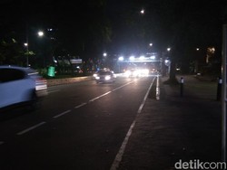 Massa Aksi Kawal MK di Patung Kuda Bubar, Lalin Lancar