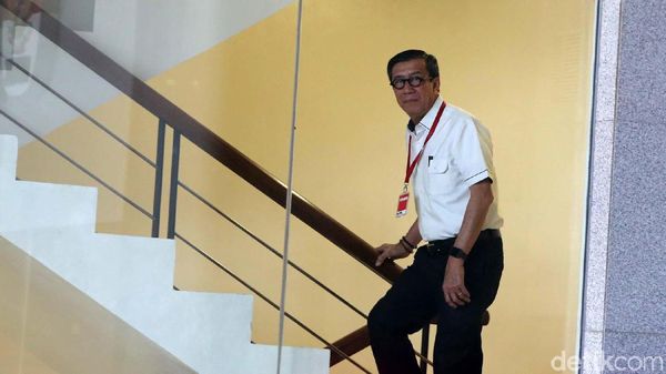 Momen Yasonna Laoly Penuhi Panggilan KPK