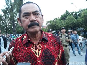 Absen Dampingi Jokowi di Hari Batik Nasional, Ini Kata FX Rudy