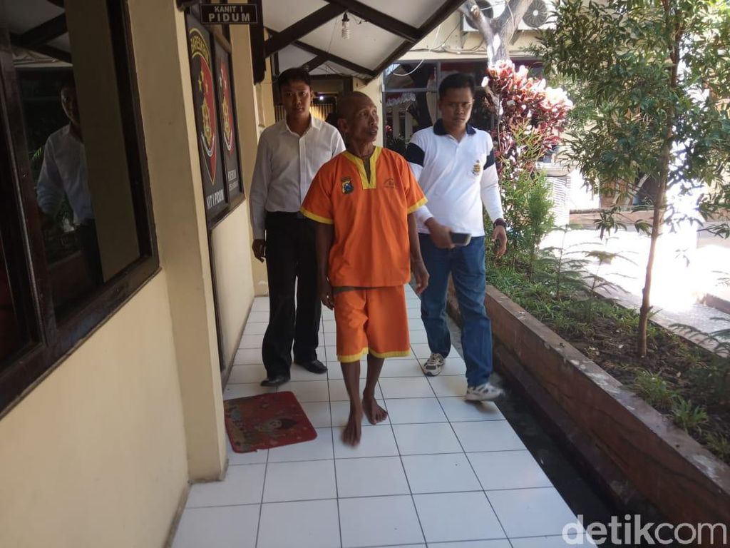 Bejat, Kakek 70 Tahun di Lamongan Cabuli Anak di Bawah Umur Bejat, Kakek 70 Tahun di Lamongan Cabuli Anak di Bawah Umur
