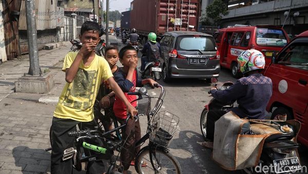 Potret Muram Ibu Kota, Warga Digempur dengan Polusi Udara