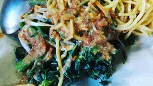 Yuk, Sarapan Pecel Pincuk yang Sedap, Murah dan Menyehatkan!
