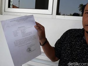 Pihak Kampus Umus Tunjukkan Dokumen Soal Pemalsuan Ijazah Qomar Pihak Kampus Umus Tunjukkan Dokumen Soal Pemalsuan Ijazah Qomar