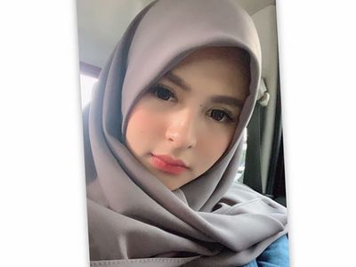 Dari Gadis Seksi di Ring MMA, Thya Sethya Kini Berhijab