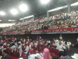 Jelang Putusan MK, Relawan Jokowi Kumpul di Senayan