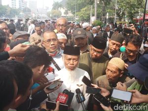 Abdullah Hehamahua: Prabowo Pelacur Bila Akui Kemenangan Jokowi demi Kursi Abdullah Hehamahua: Prabowo Pelacur Bila Akui Kemenangan Jokowi demi Kursi