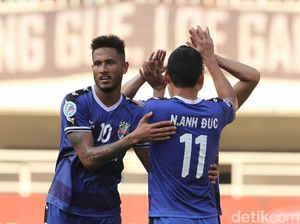 Bisa Lewati Rintangan PSM, Becamex Sambut Hanoi FC di Final Bisa Lewati Rintangan PSM, Becamex Sambut Hanoi FC di Final