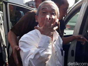 Dugaan Pemalsuan Ijazah Pelawak Qomar, Polisi Minta Keterangan UNJ Dugaan Pemalsuan Ijazah Pelawak Qomar, Polisi Minta Keterangan UNJ
