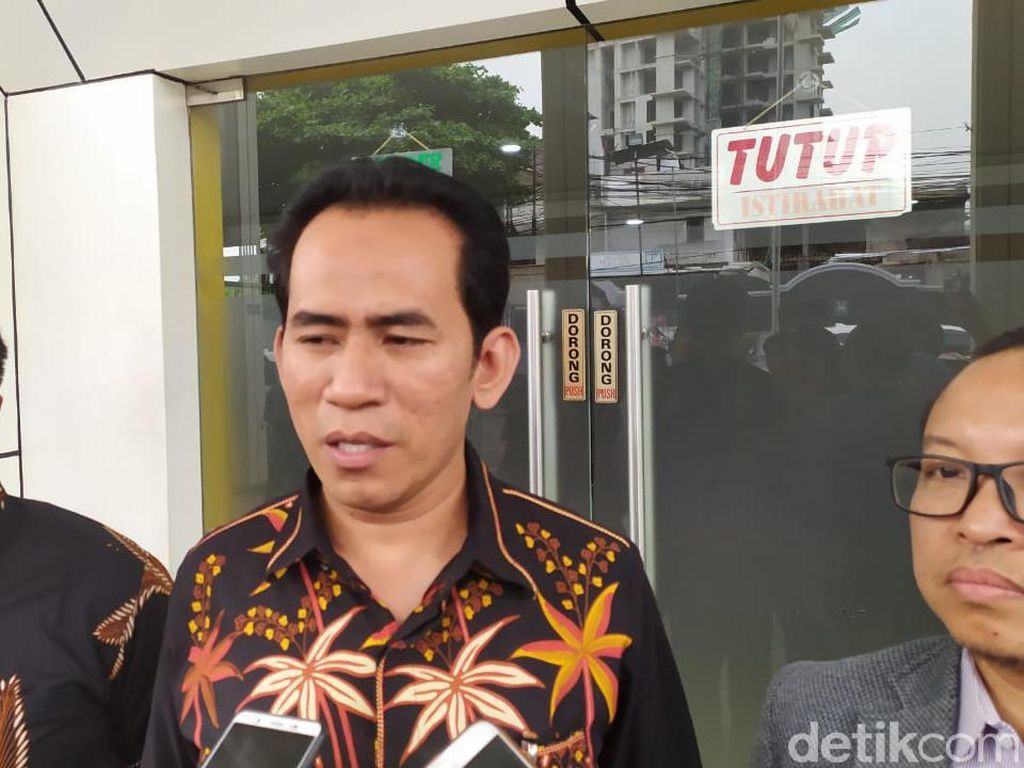 Petinggi PKS Kembali Mangkir, Fahri akan Ajukan Sita Eksekusi Rumah Sohibul-HNW Petinggi PKS Kembali Mangkir, Fahri akan Ajukan Sita Eksekusi Rumah Sohibul-HNW