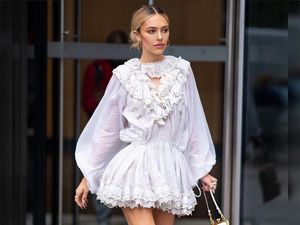 Foto: Model Seksi yang Disebut Penipu karena Unggah Selfie Tanpa Makeup Foto: Model Seksi yang Disebut Penipu karena Unggah Selfie Tanpa Makeup