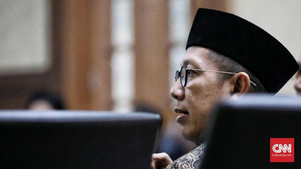 Menteri Agama Lukman Hakim Saifuddin disebut menerima Rp70 juta dalam seleksi jabatan.