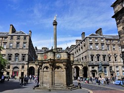 Skotlandia Resesi, Cek Diskon Belanja yang Bisa Diburu