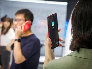 Oppo Rilis Teknologi Mirip Walkie Talkie Tapi Lebih Canggih Oppo Rilis Teknologi Mirip Walkie Talkie Tapi Lebih Canggih