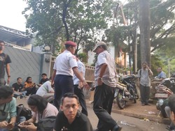 Soenarko Sambangi Kertanegara yang Gelar Nobar Sidang MK