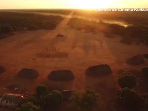 Desa Terpencil Amazon yang Kecanduan Teknologi