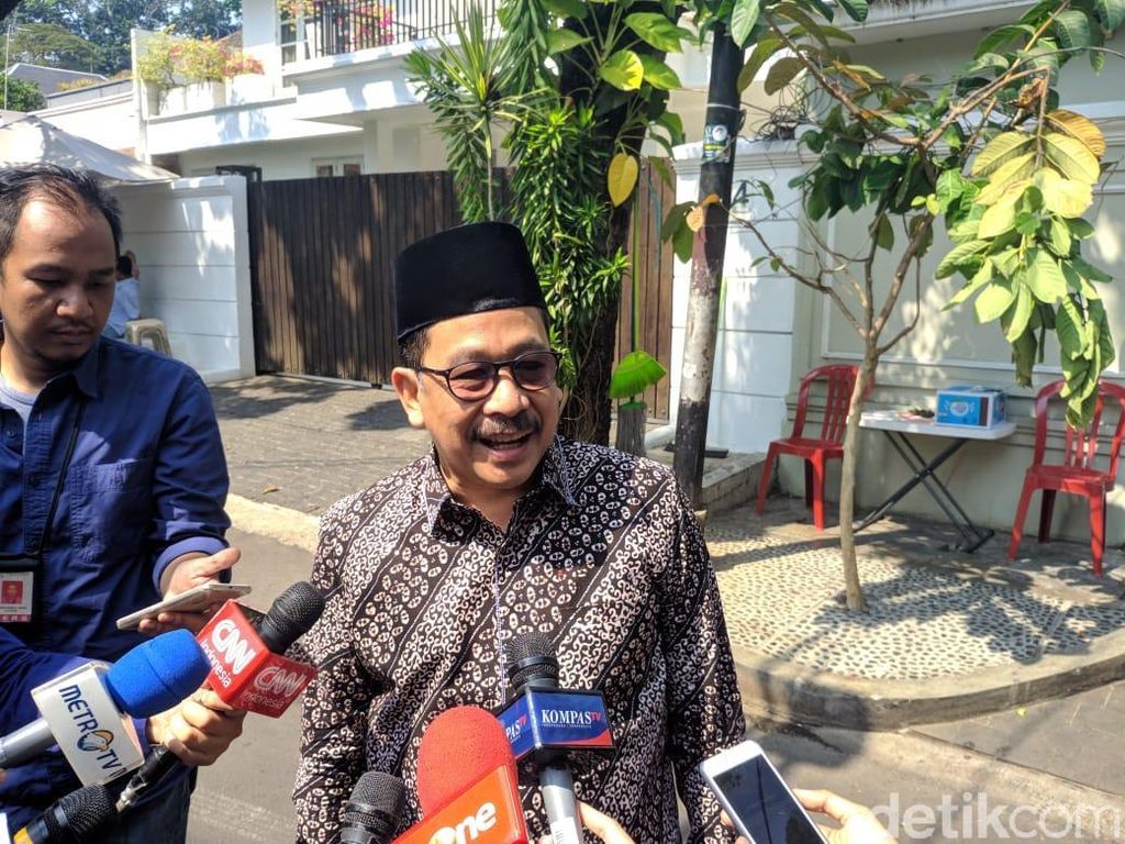 MUI: Kami Harap Semua Bisa Menerima Apa Pun Keputusan MK MUI: Kami Harap Semua Bisa Menerima Apa Pun Keputusan MK