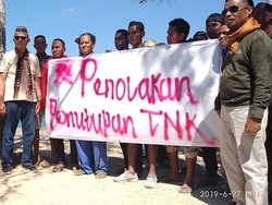 Warga Pulau Komodo Tolak Penutupan Taman Nasional Komodo