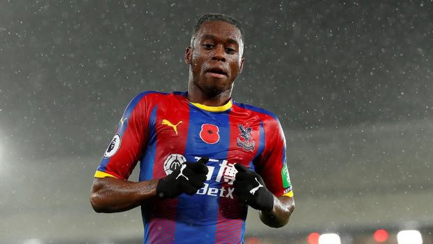 Man United Resmi Datangkan Wan-Bissaka