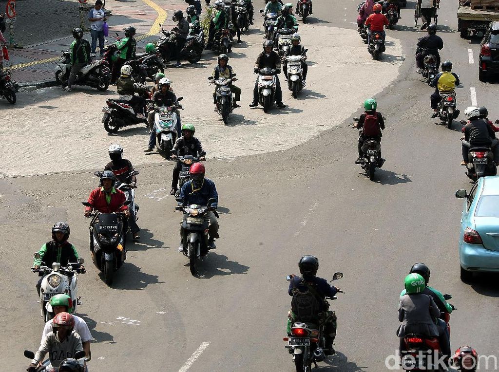 Muncul Wacana Ganjil Genap untuk Motor, Setuju atau Tidak? Muncul Wacana Ganjil Genap untuk Motor, Setuju atau Tidak?