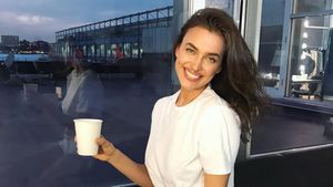 10 Model Baju Renang Paling Top 2019, Irina Shayk sampai Ashley Graham