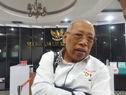 Tim Hukum Jokowi Yakin MK Tolak Gugatan Prabowo Secara Bulat