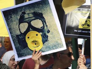 Diduga Hirup Gas Beracun, Belasan Santri di Tangerang Sesak Napas