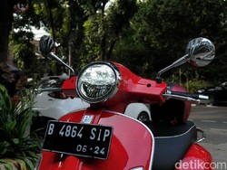 New Vespa GTS Super 150 Bukan untuk Saingi Lambretta