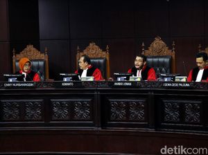 MK Siap Bacakan Putusan Gugatan Pilpres MK Siap Bacakan Putusan Gugatan Pilpres