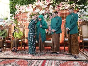 Khofifah Pastikan Tidak Pakai Fasilitas Pemerintah Saat Nikahkan Putrinya