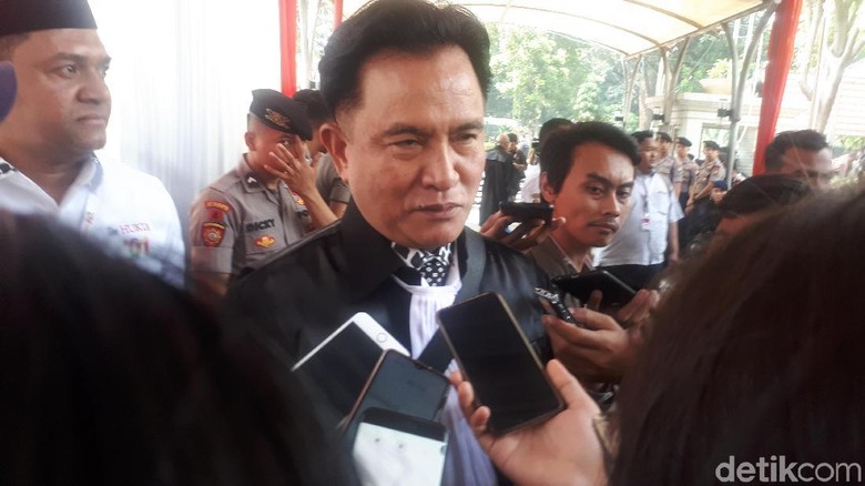 Yusril Yakin MK akan Tolak Gugatan Prabowo Tanpa Dissenting Opinion Yusril Yakin MK akan Tolak Gugatan Prabowo Tanpa Dissenting Opinion