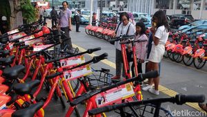 Asyik, Di Thamrin Kini Ada Sepeda Listrik Sewaan Lho