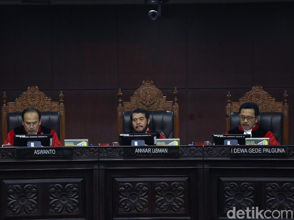 Media Asing Ramai Beritakan Putusan MK Soal Sengketa Pilpres 2019 Media Asing Ramai Beritakan Putusan MK Soal Sengketa Pilpres 2019