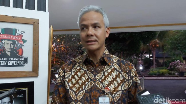 Ganjar Tanggapi Soal Kesaksian Hairul di Sidang MK Ganjar Tanggapi Soal Kesaksian Hairul di Sidang MK