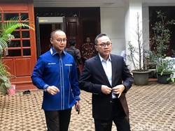 Nobar Putusan MK Belum Selesai, Zulkifli Hasan Tinggalkan Kertanegara