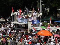 Video Aneka Aktivitas Massa Aksi Kawal MK di Patung Kuda