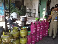 Sidak di Solo, Pertamina Minta LPG 3 Kg Hanya Untuk Warga Tak Mampu