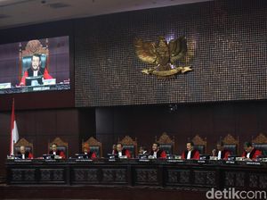 MK Tegaskan Perlakukan Sama Gugatan Pileg Termasuk Sara Djojohadikusumo MK Tegaskan Perlakukan Sama Gugatan Pileg Termasuk Sara Djojohadikusumo